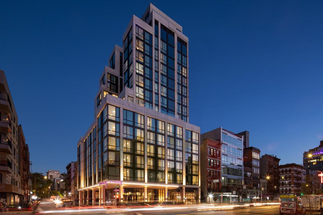 Moxy Nyc Lower East Side New York Exteriör bild