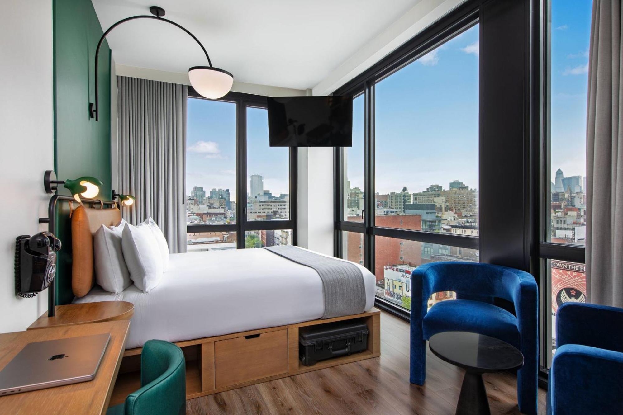 Moxy Nyc Lower East Side New York Exteriör bild