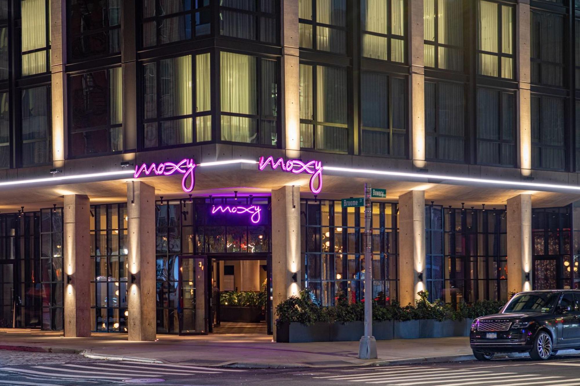 Moxy Nyc Lower East Side New York Exteriör bild